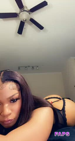 Nia Cheekz video #1 - Faps