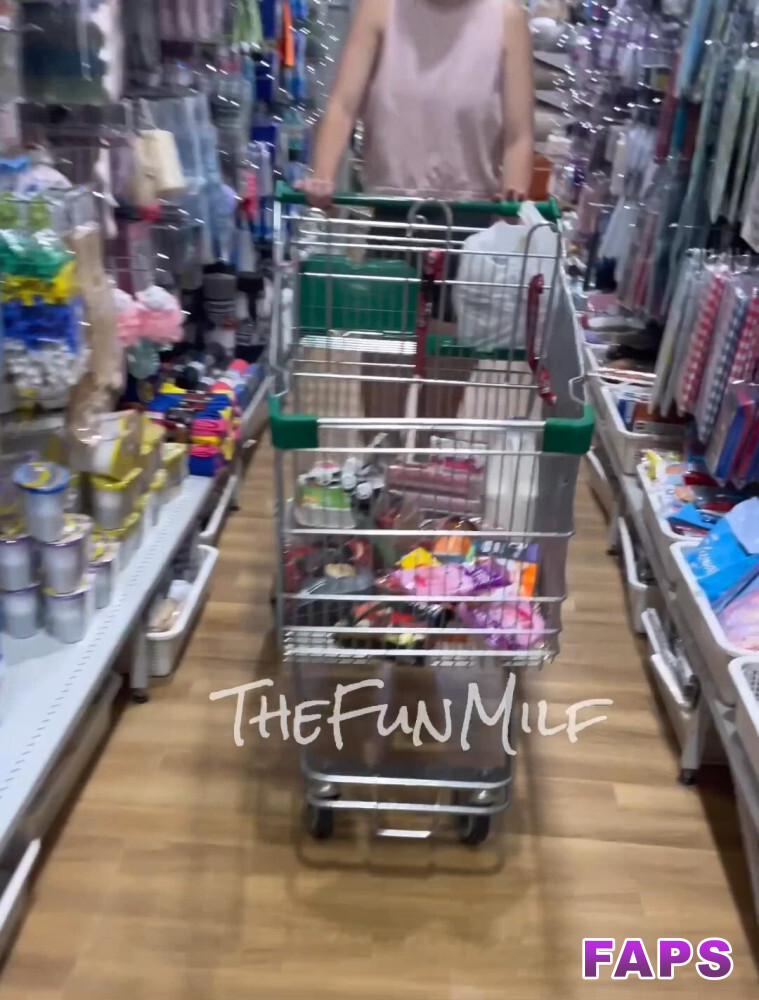 Thefunmilf video #97 - Faps